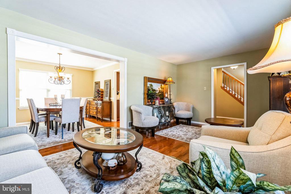 102 Twining Rd