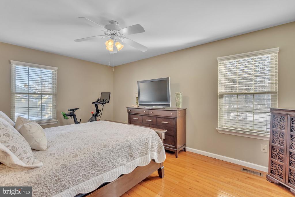 102 Twining Rd