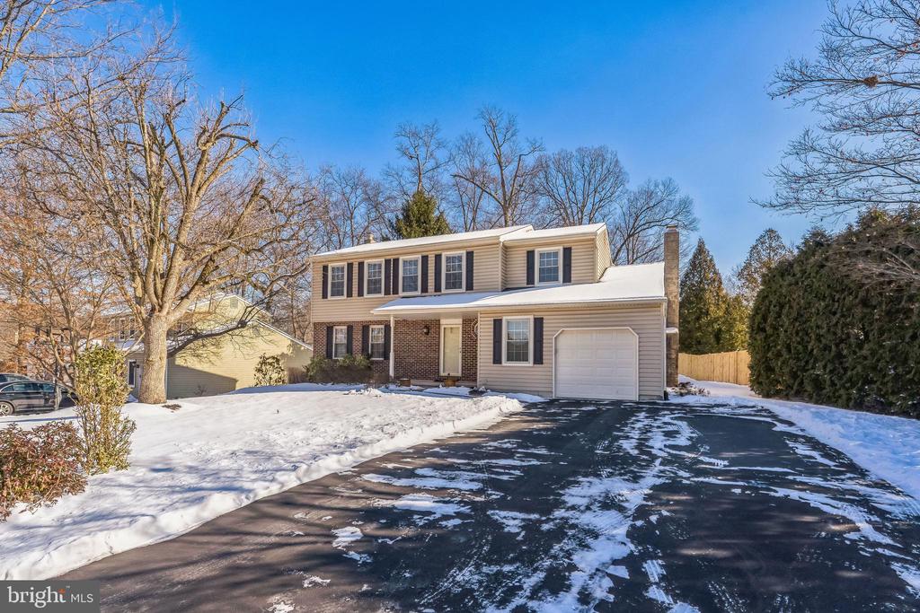 102 Twining Rd