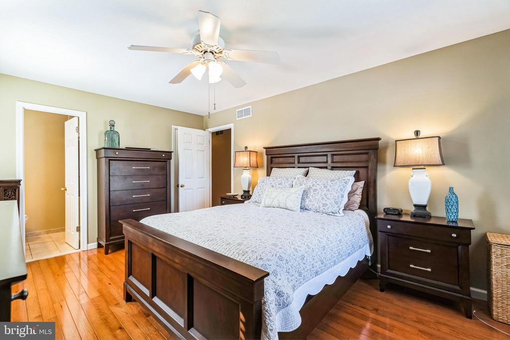 102 Twining Rd