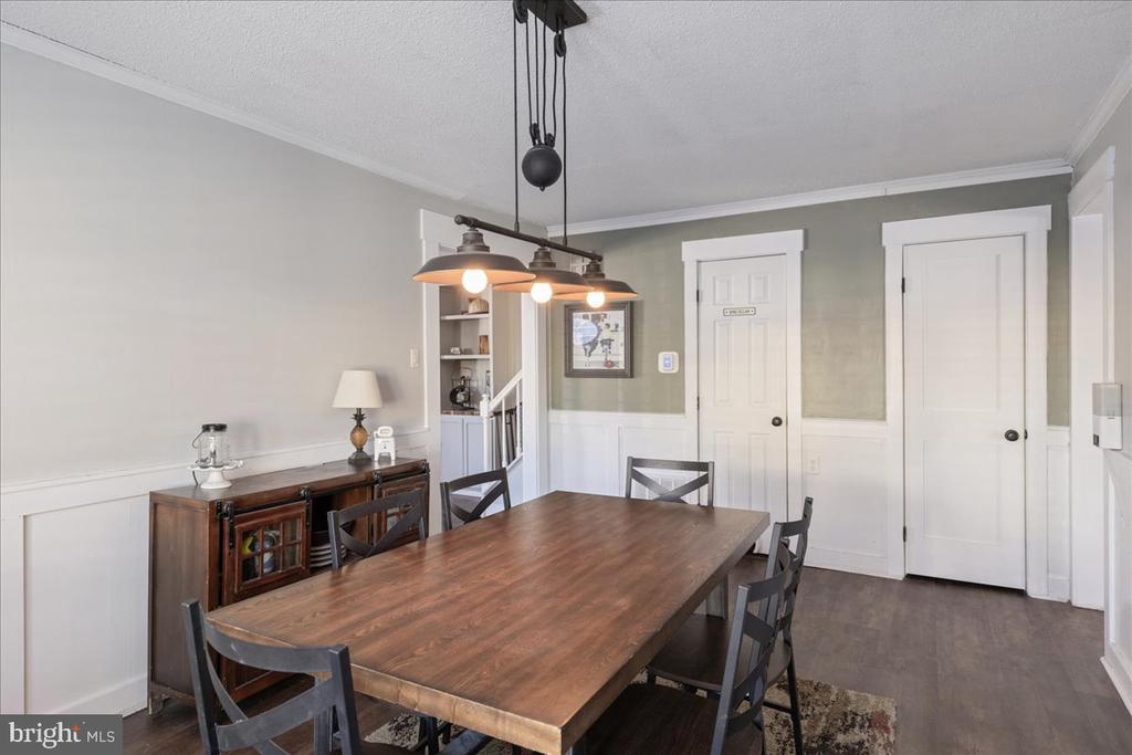 2155 Fort Bevon Rd