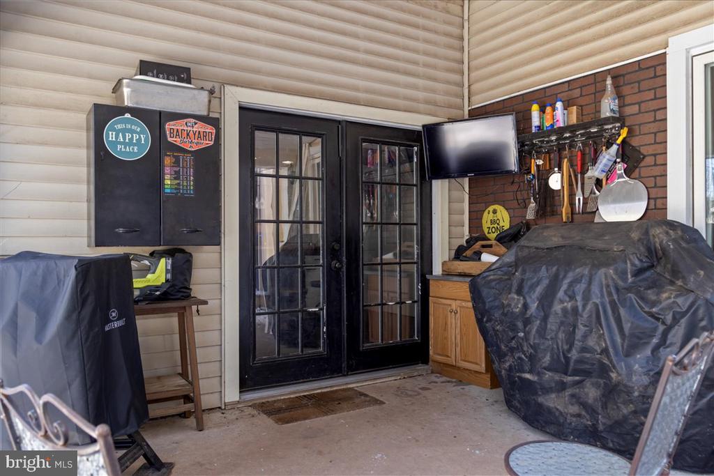 2155 Fort Bevon Rd