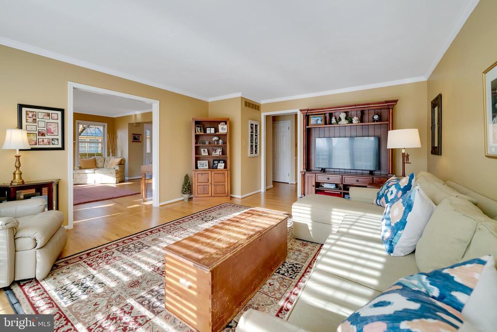 116 Bridle Ln