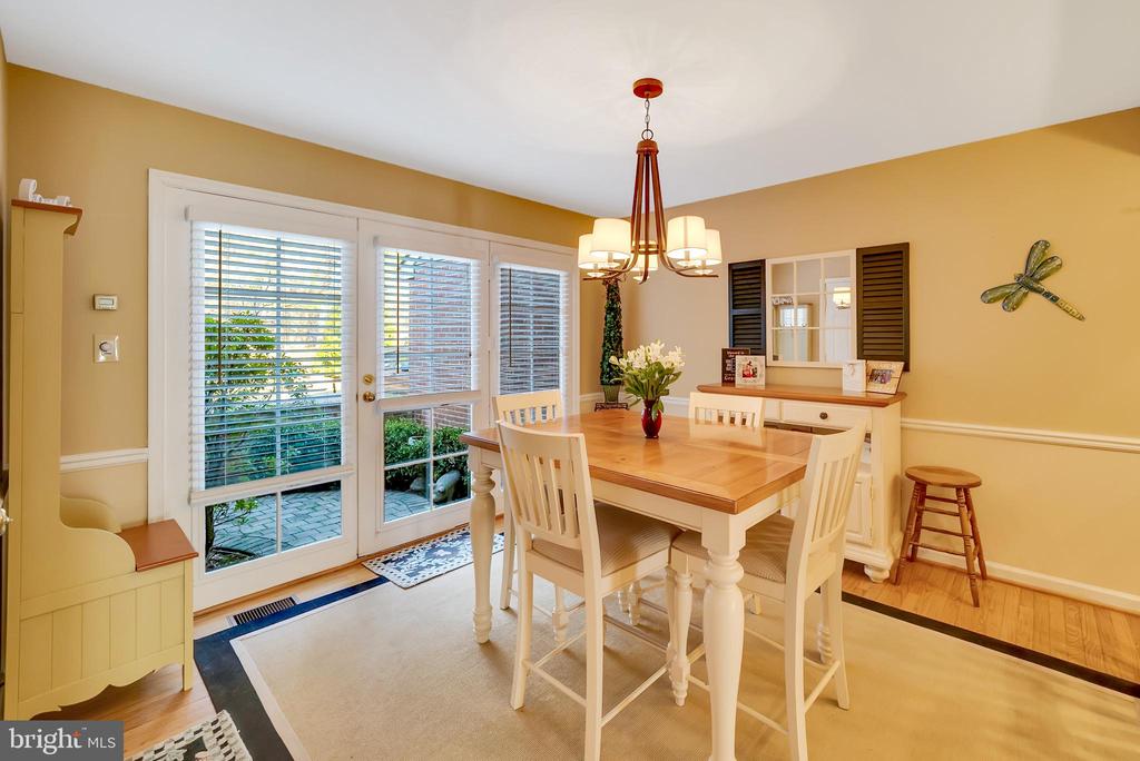 116 Bridle Ln