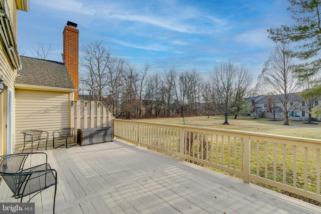116 Bridle Ln