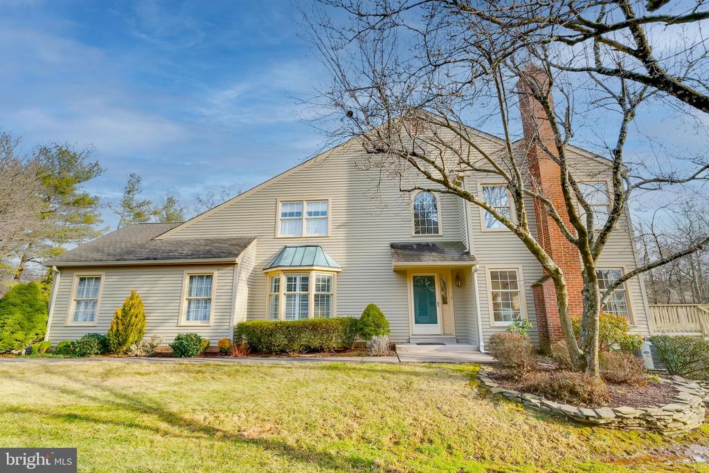 116 Bridle Ln