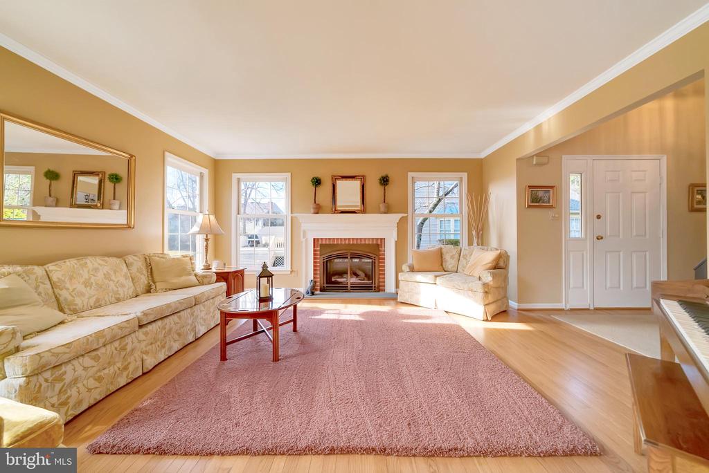 116 Bridle Ln