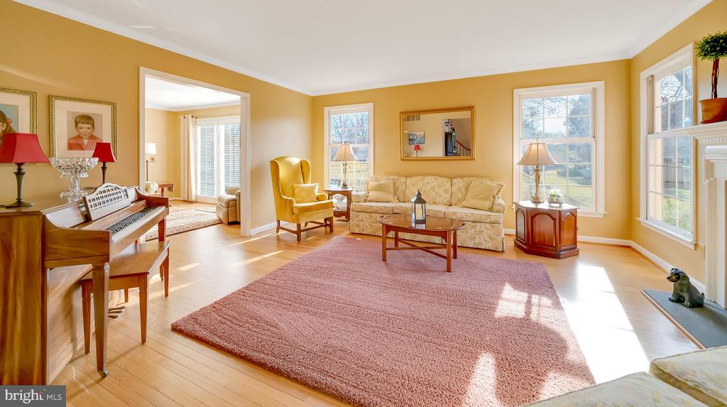 116 Bridle Ln
