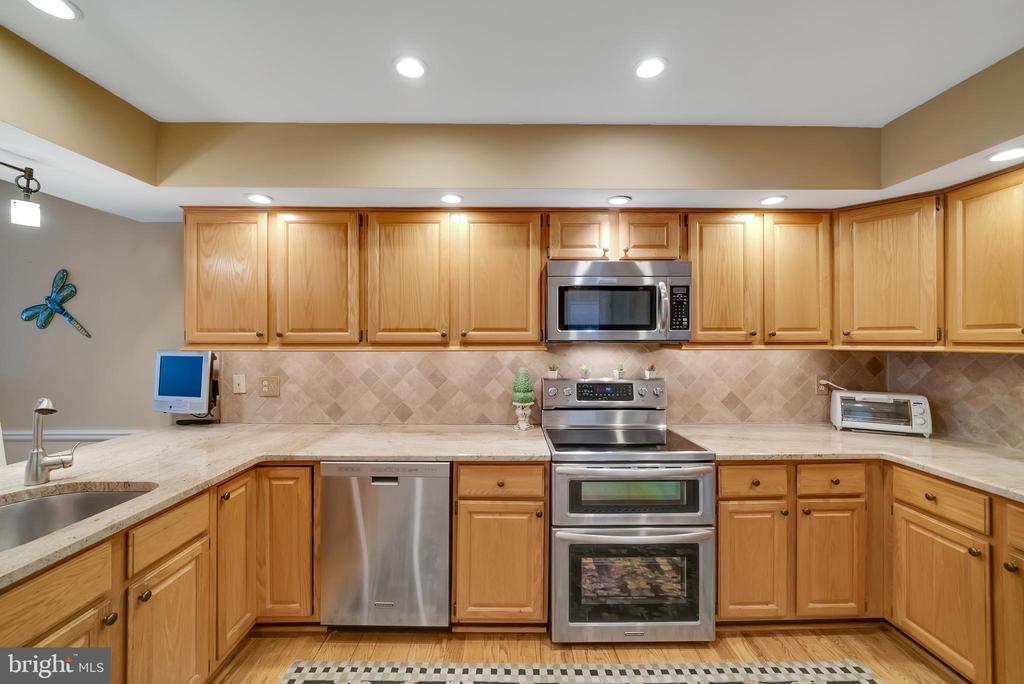 116 Bridle Ln