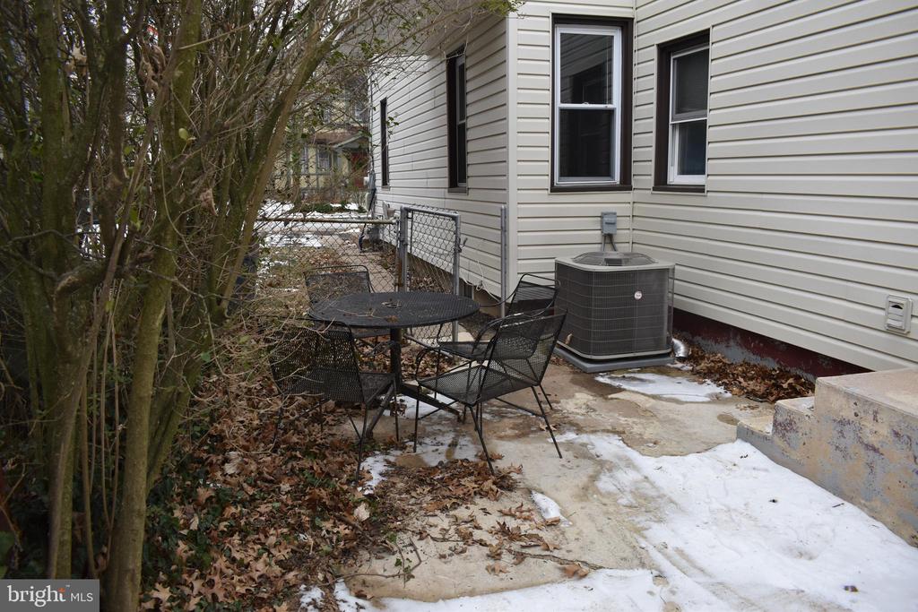 509 SUMMIT AVE