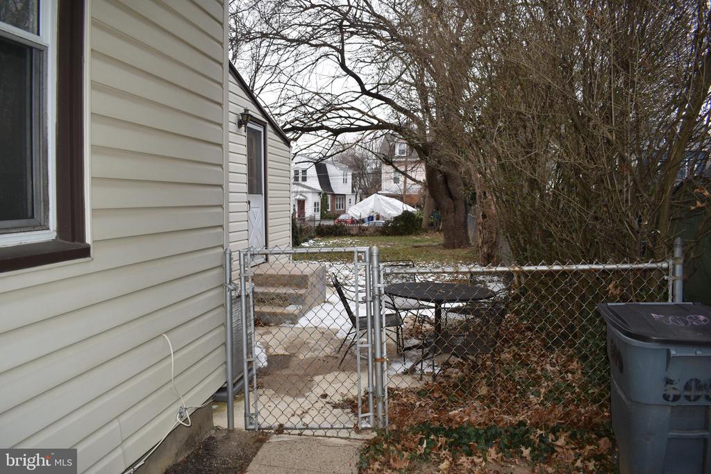 509 SUMMIT AVE