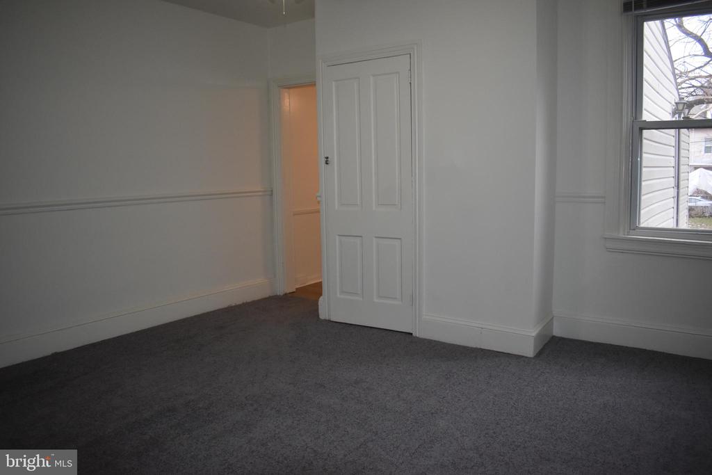 509 SUMMIT AVE
