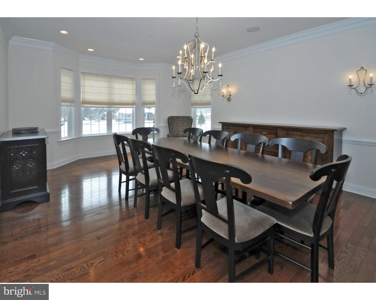 150 Red Oak Dr