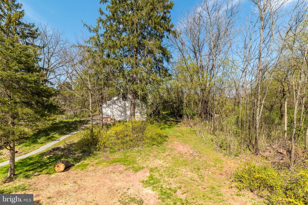 2118 CROSS RD