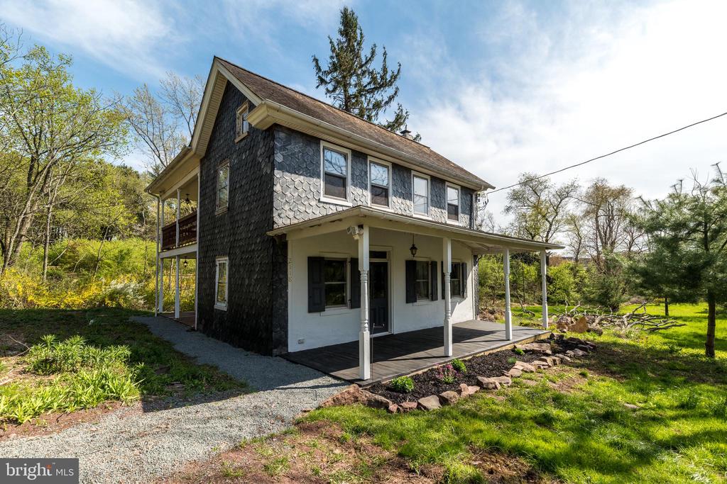 2118 CROSS RD