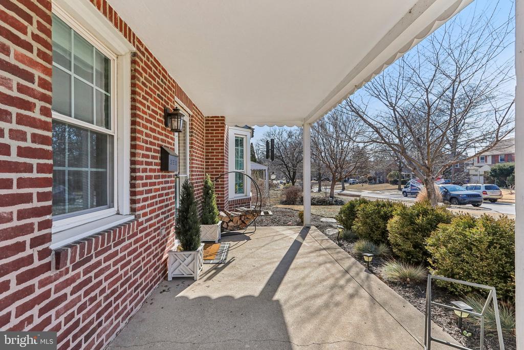 17 Lanfair Rd