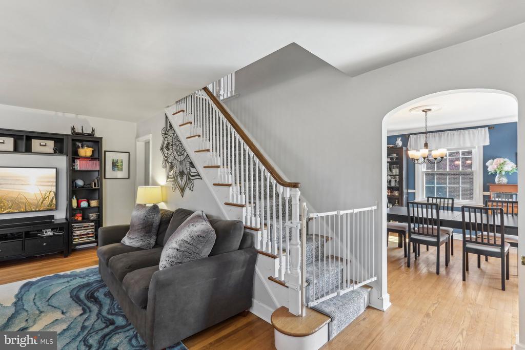 17 Lanfair Rd