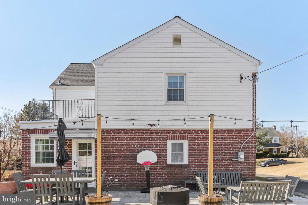 17 Lanfair Rd
