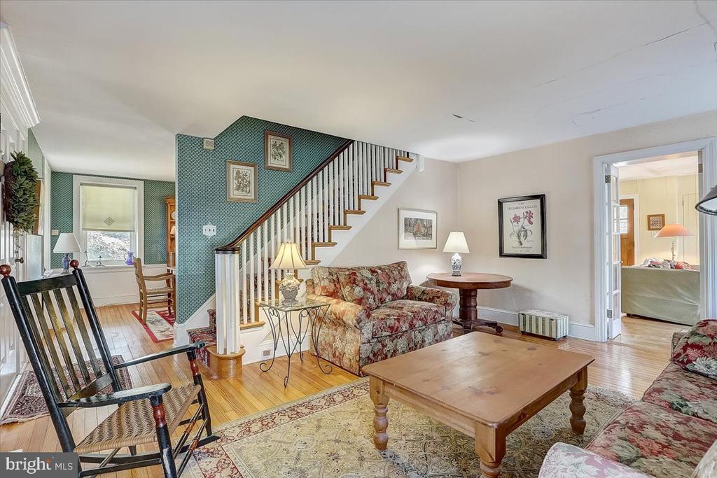 1525 Limekiln Pike
