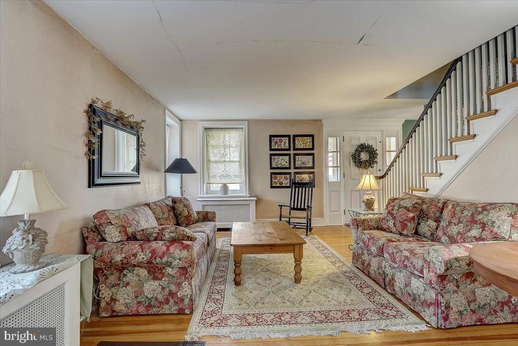 1525 Limekiln Pike