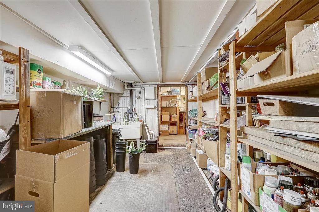 1525 Limekiln Pike