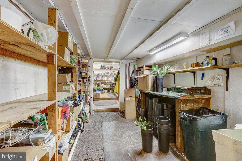 1525 Limekiln Pike