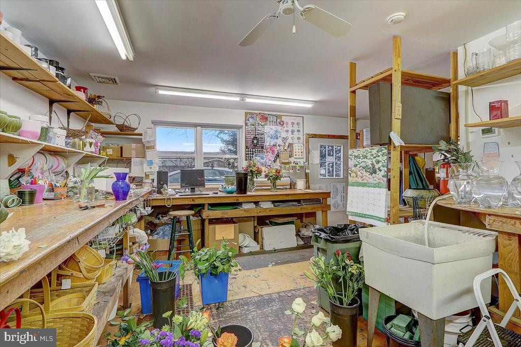 1525 Limekiln Pike