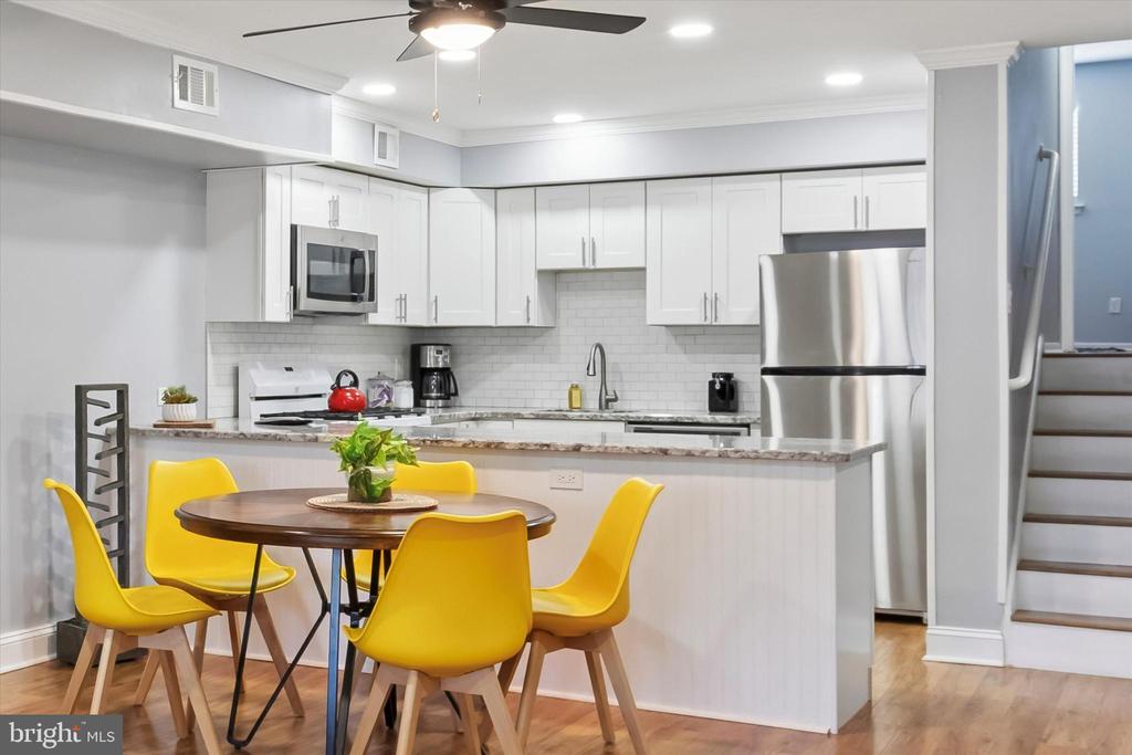 424 Stony Way #424