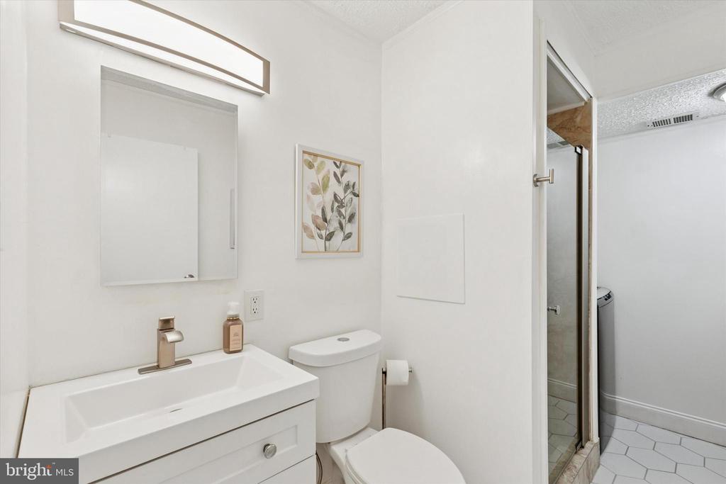 424 Stony Way #424