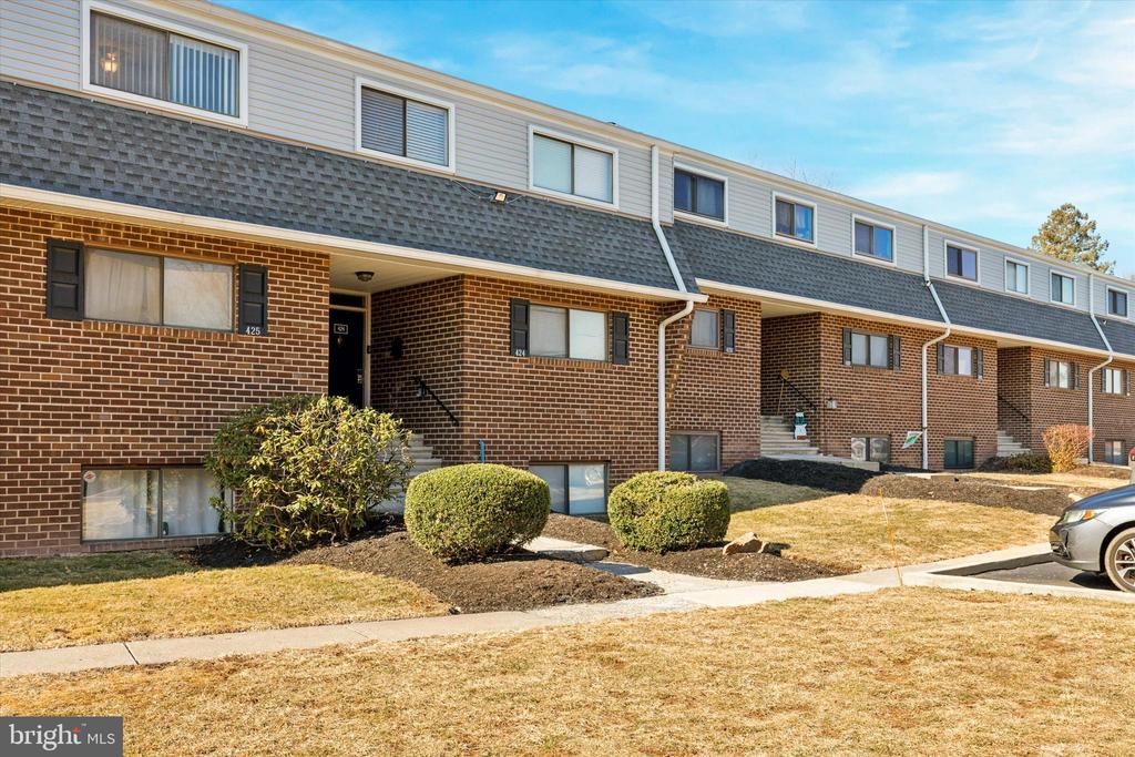 424 Stony Way #424