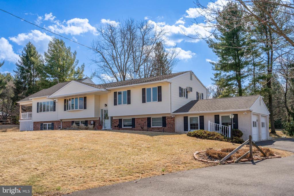 3214 Stump Hall Rd
