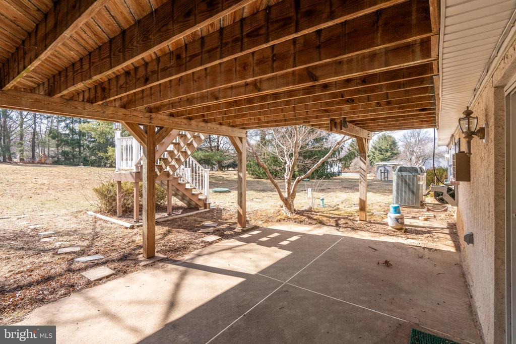 3214 Stump Hall Rd