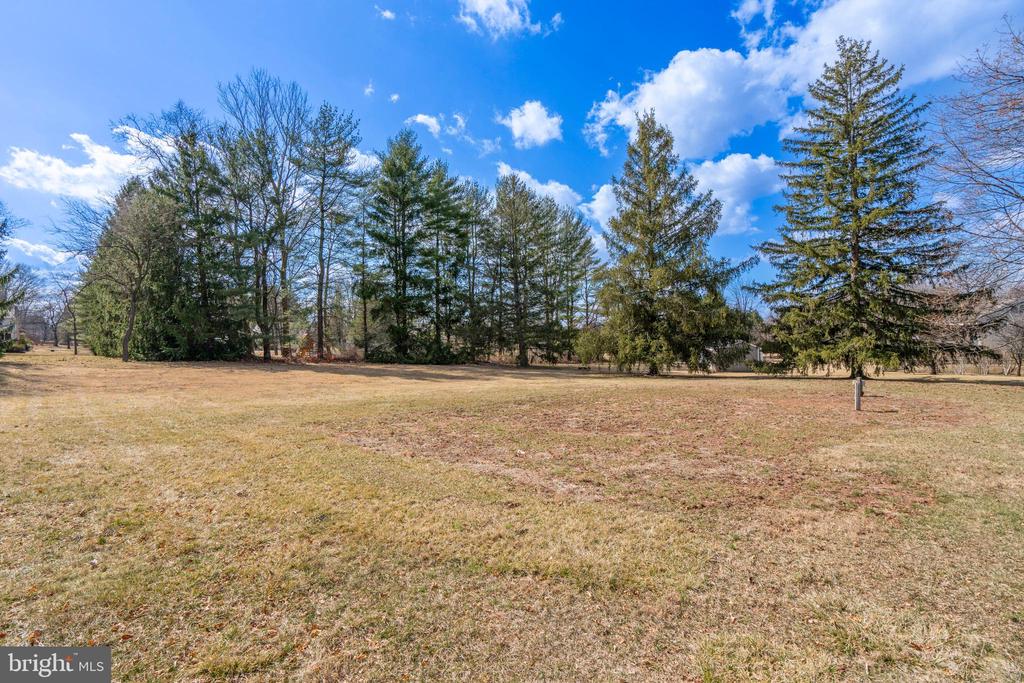 3214 Stump Hall Rd