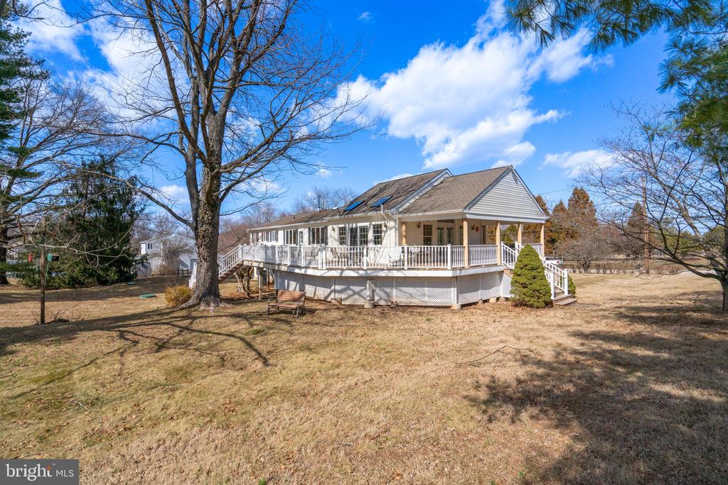 3214 Stump Hall Rd