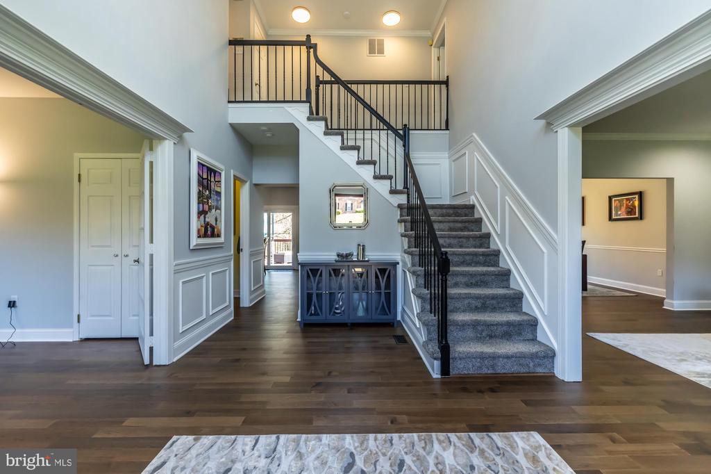 1537 Foxbury Rd