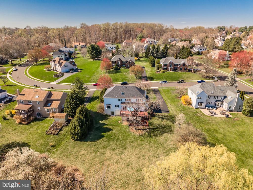 1537 Foxbury Rd