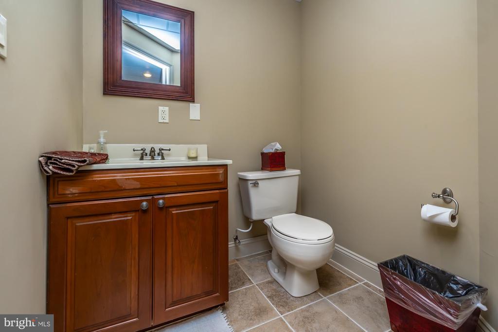 1537 Foxbury Rd