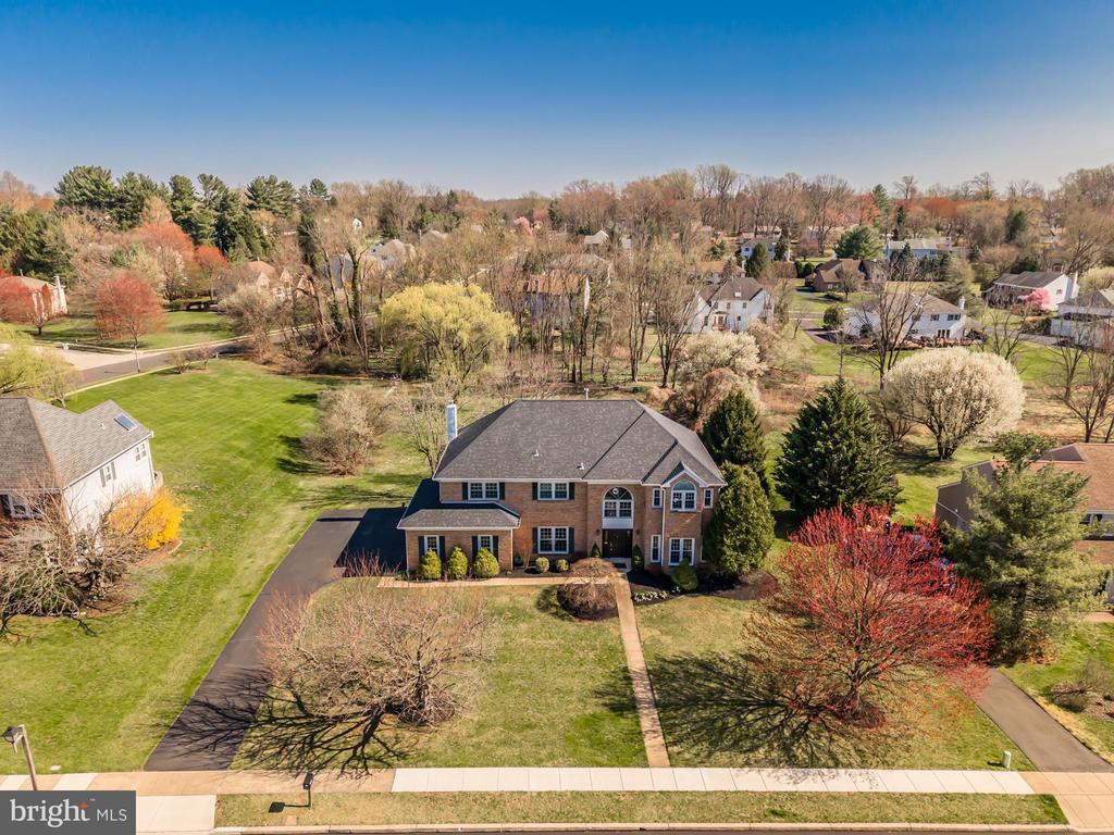 1537 Foxbury Rd