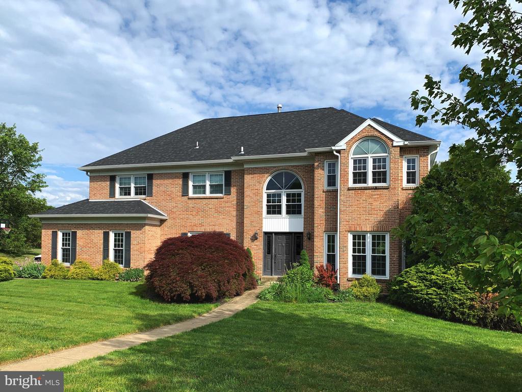 1537 Foxbury Rd
