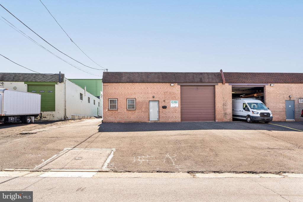 2226 Maplewood Ave