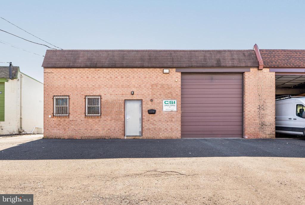 2226 Maplewood Ave