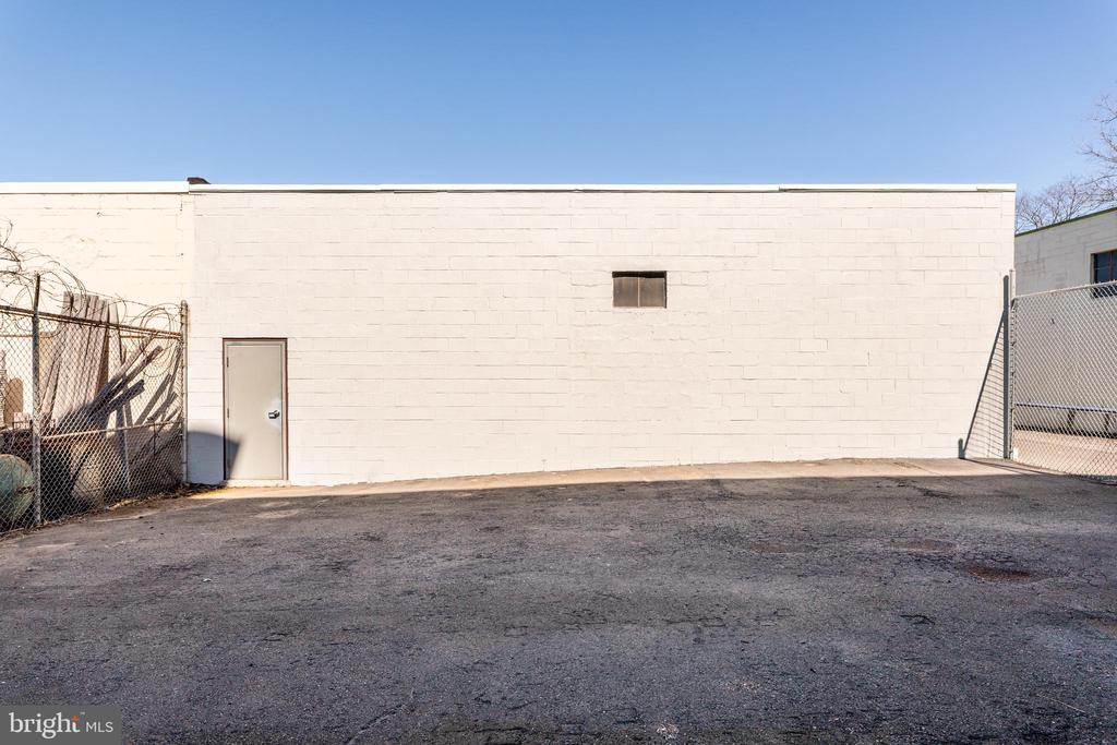 2226 Maplewood Ave