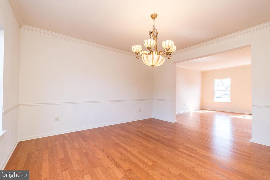 222 Tudor Dr