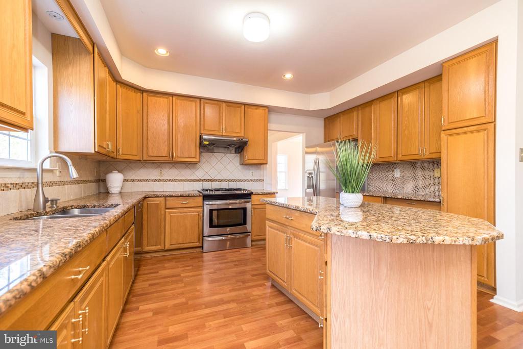 222 Tudor Dr