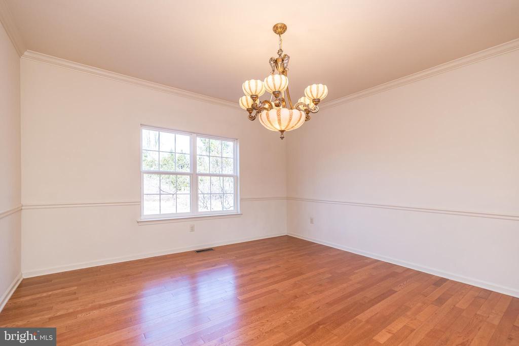 222 Tudor Dr