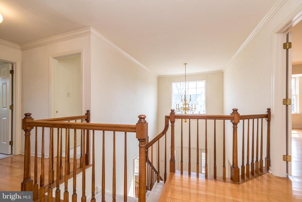 222 Tudor Dr