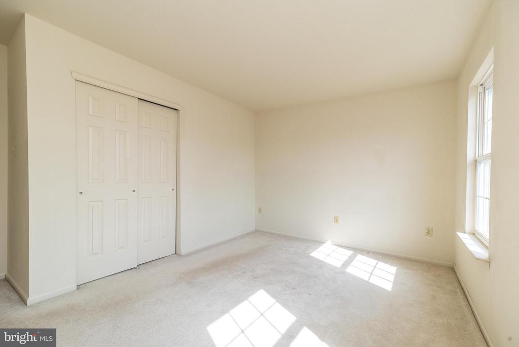 222 Tudor Dr