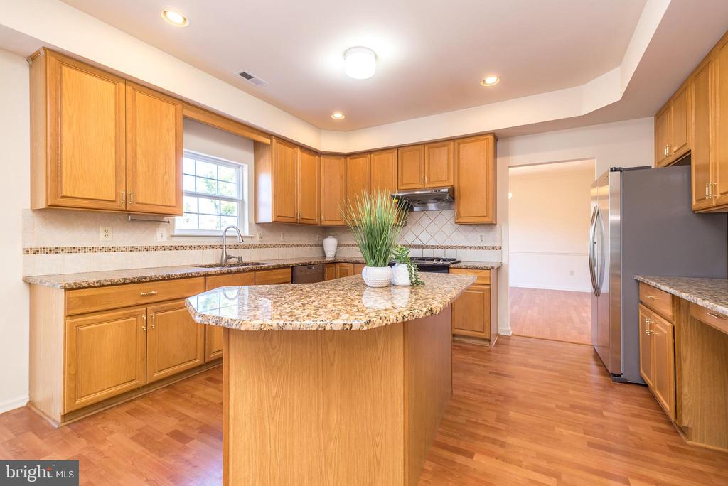 222 Tudor Dr