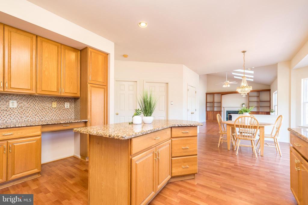 222 Tudor Dr