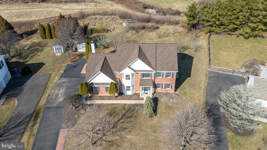 222 Tudor Dr
